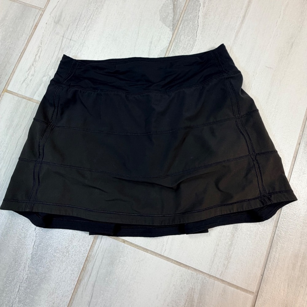 Lululemon Pace Rival Skirt Black Tiered Tennis Running Skort LW8AACT Size 4